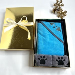 Penny & Niko Pet Towel and Mitt Gift Set - New -